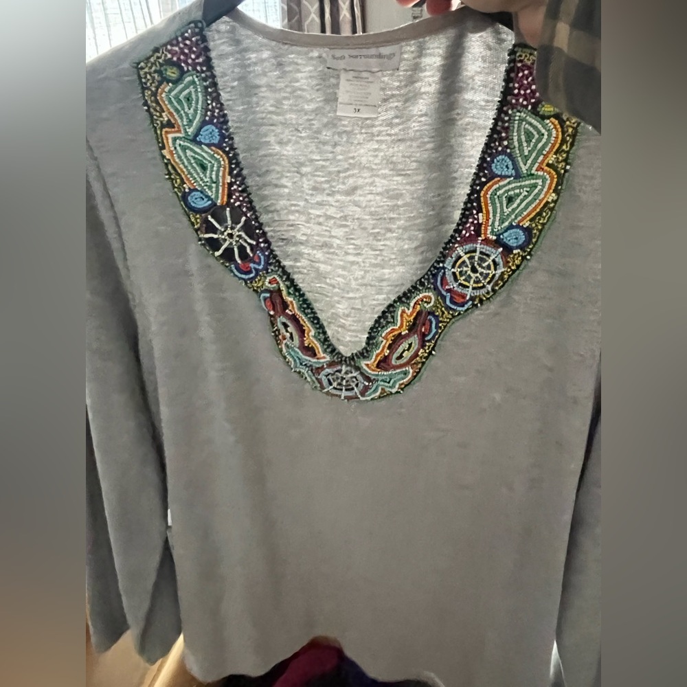 Woman + size blouse